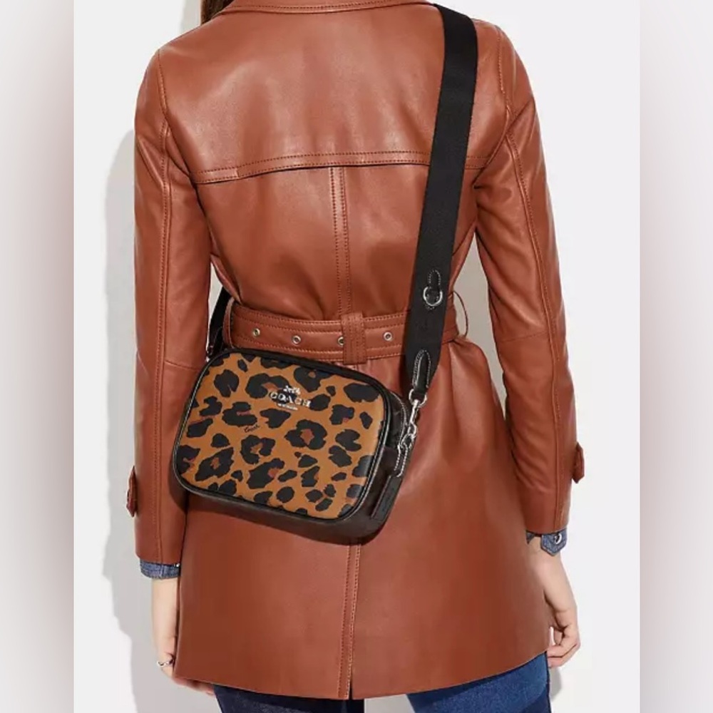 COACH  NEW! leopard print Jamie camera and shoulder crossbody bag